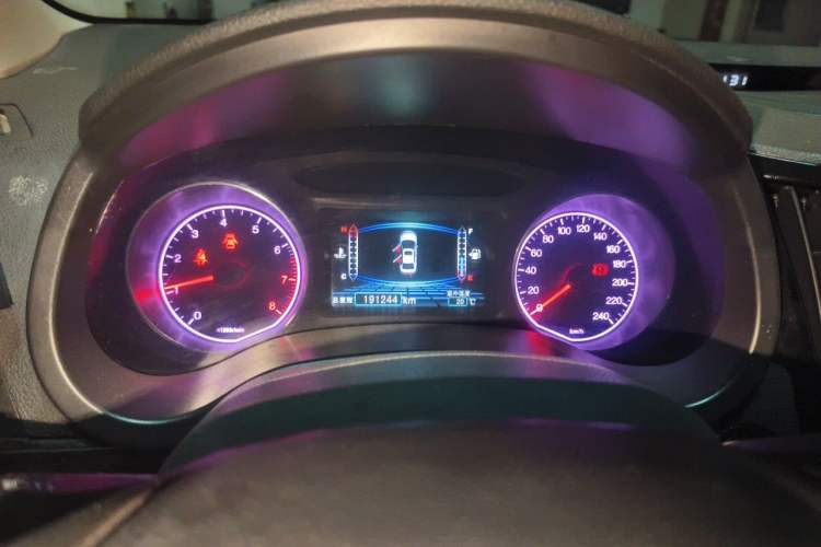Used BYD Surui 2013 1.5L Manual Luxury Model
