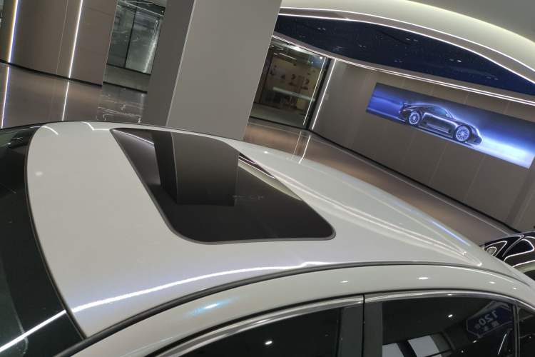 Used Infiniti Q50L 2015 2.0T Enjoyment Edition Roof