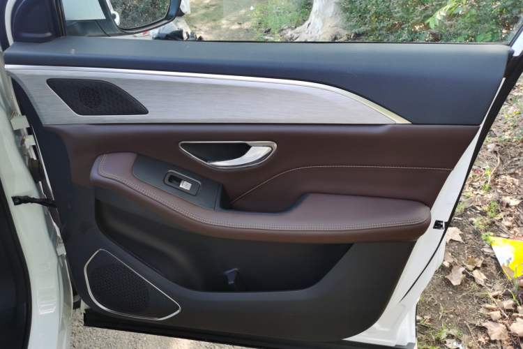 Used JETOUR X90 2024 1.6T DCT Qilin Edition 7-Seater