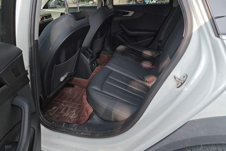 Used Audi A4 2021 allroad quattro Explorer