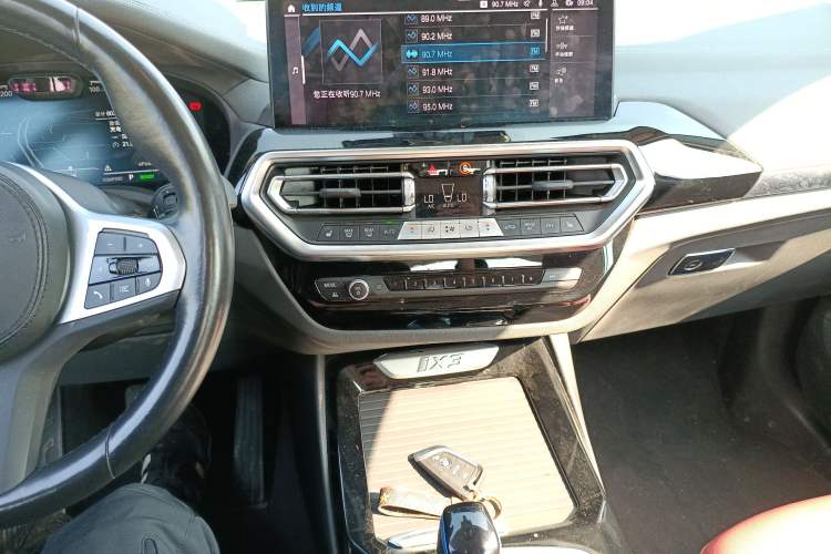 Used BMW iX3 2022 Leading Model Audio And AC Panel