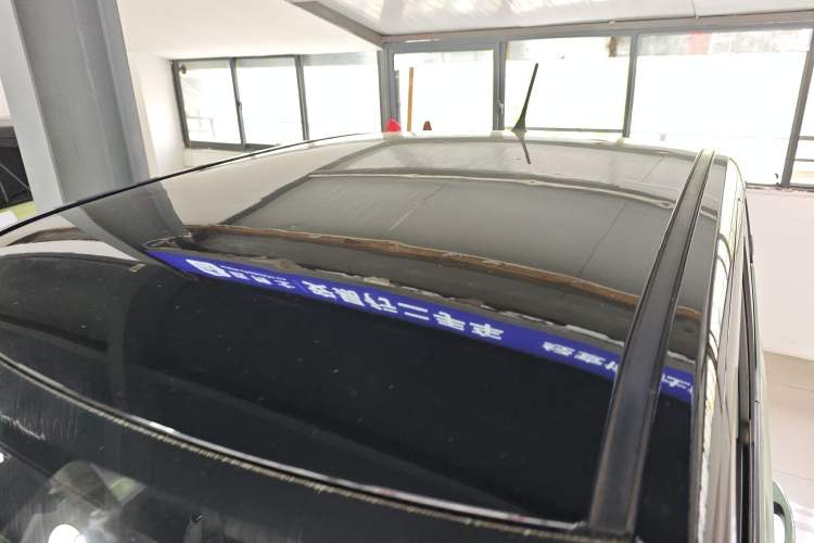 Used Wuling Hongguang MINIEV 2021 Macaron Fashion Model Lithium Iron Phosphate