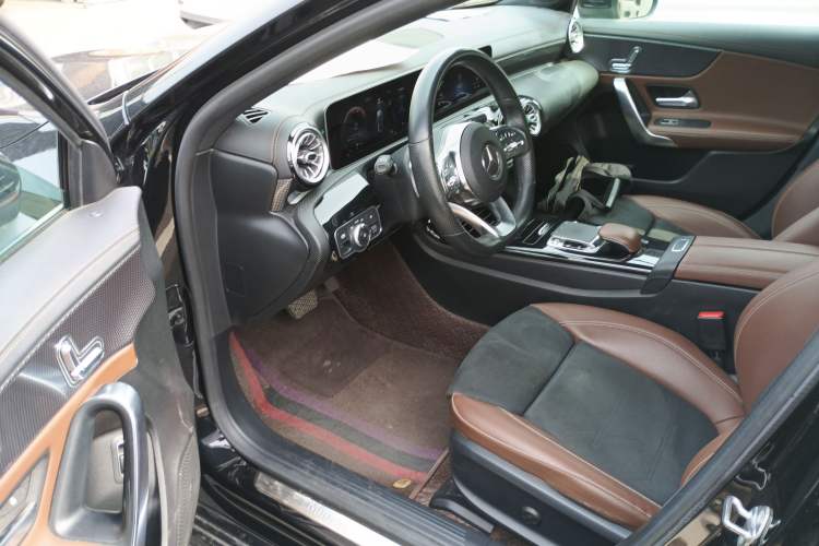 Used Mercedes-Benz A-Class 2019 Restyled A 200 L Sport Sedan Left Front Seat