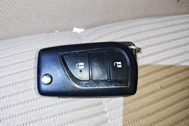 Used Toyota RAV4 2013 2.0L CVT Two-Wheel Drive Urban Edition
