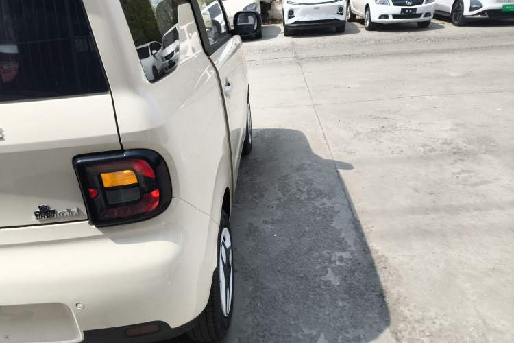 Used Geely Galaxy Panda 2025 210 km – Yuanqi Bear