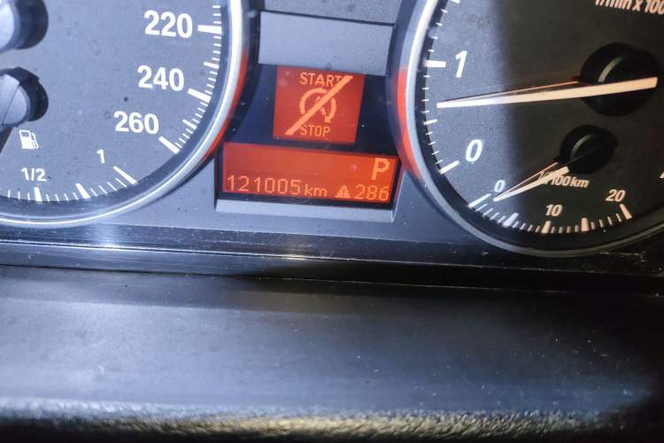 Used BMW X1 2015 sDrive18i Leading Edition