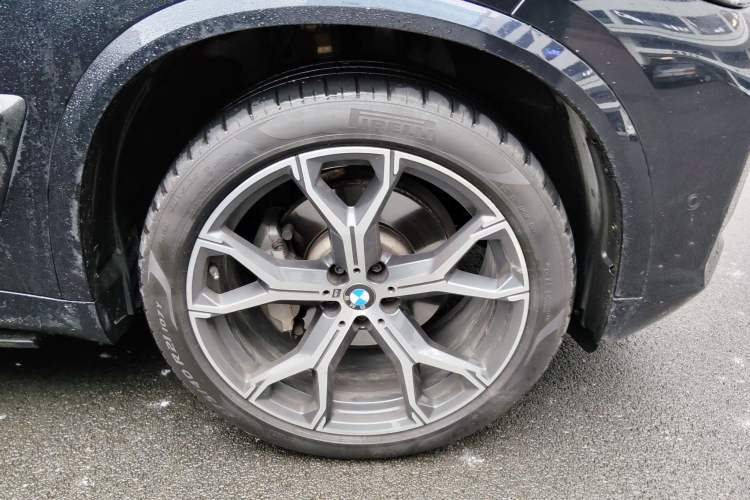 Used BMW X5 2023 xDrive 30Li Luxury M Sport Night Edition Package
