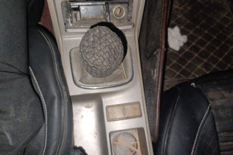 Used Geely Auto Classic Emgrand 2010 Hatchback 1.5L Manual Luxury Model