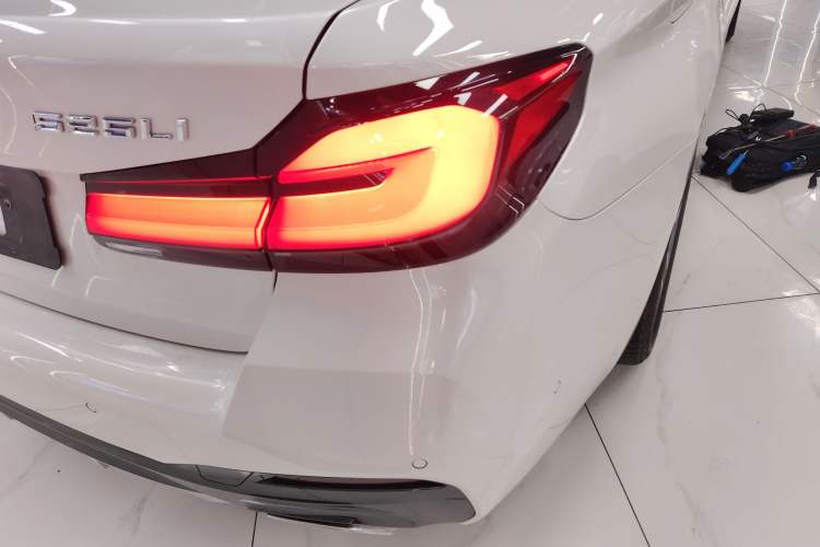 Used BMW 5 Series 2022 Restyled 525Li M Sport Package