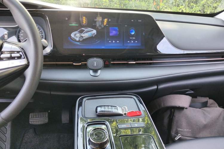 Used AION S Plus 2025 Comfort Version 53.241 kWh Audio And AC Panel