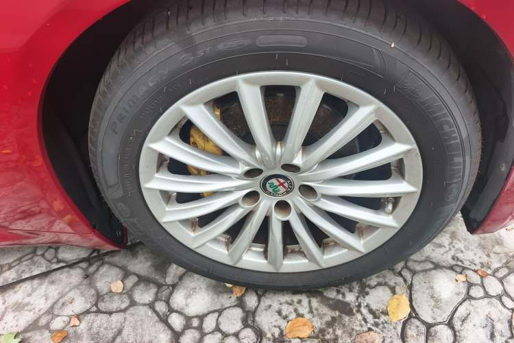 Used Alfa Romeo Giulia 2017 2.0T 200HP Elite Edition