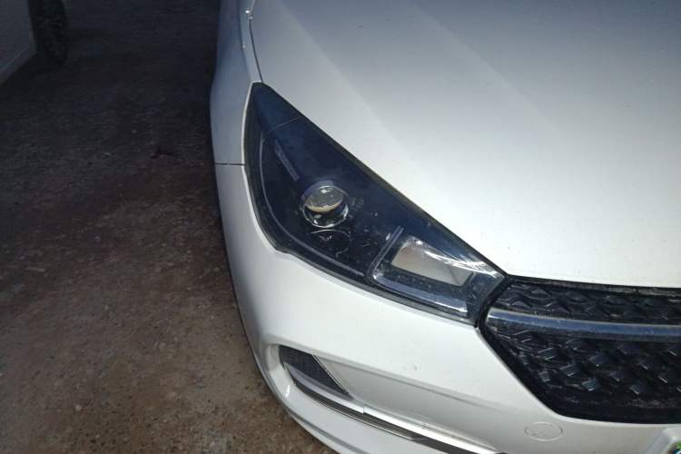 Used Chery Arrizo 5 2019 PRO 1.5L Manual Comfort Edition China VI Right Front Headlight
