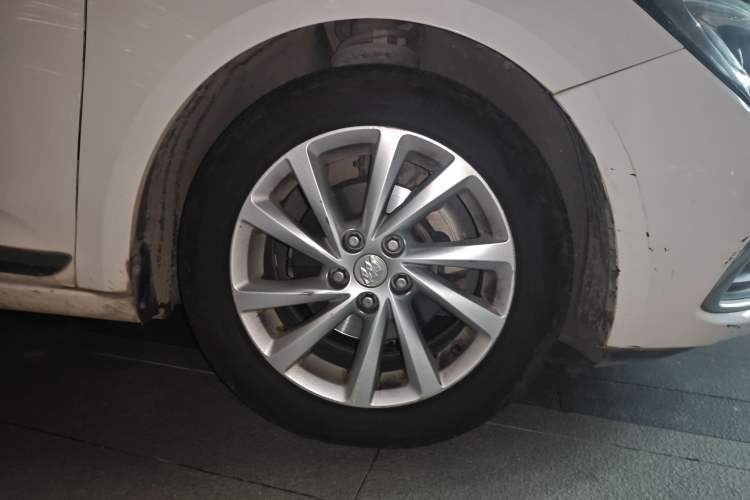 Used Buick Verano 2017 Sedan 15S Automatic Leading Model