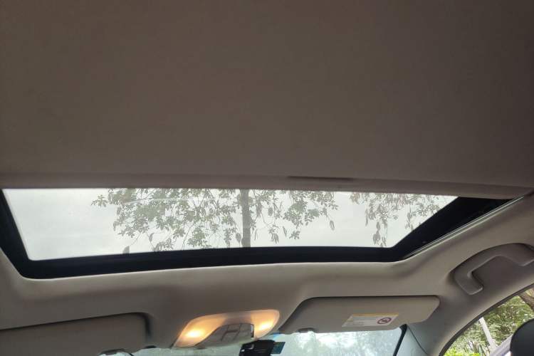 Used GAC Trumpchi GA4 2018 200T Automatic Luxury Edition Headliner