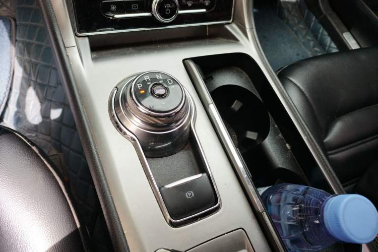 Used Ford Mondeo 2020 EcoBoost 180 Stylish Model Gear Lever