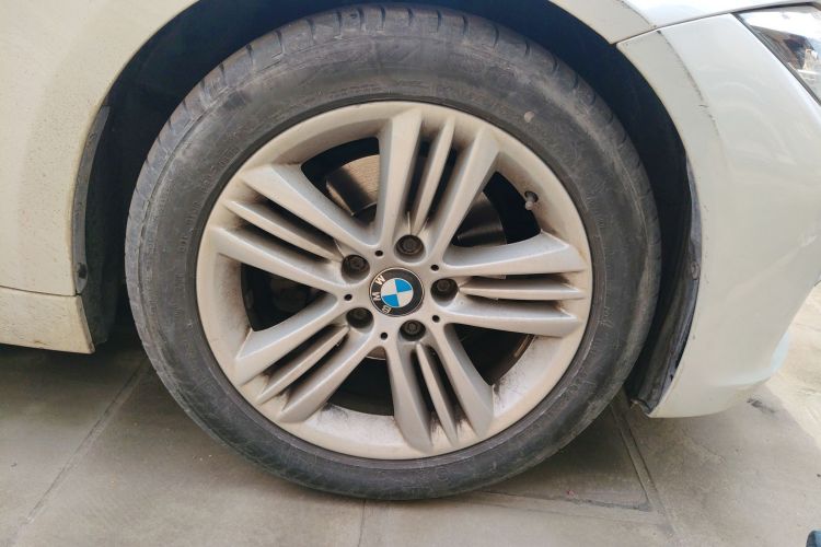 Used BMW 3 Series 2017 320Li Fashion Model
