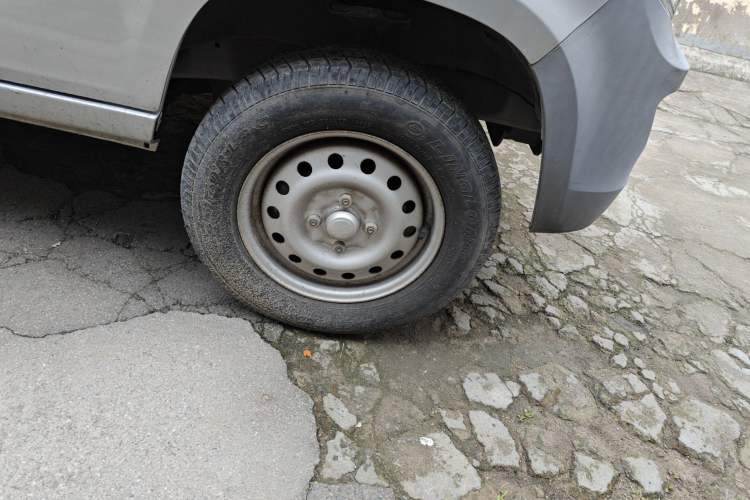 Used Wuling Zhiguang 2020 1.2L Practical Model China VI LSI
