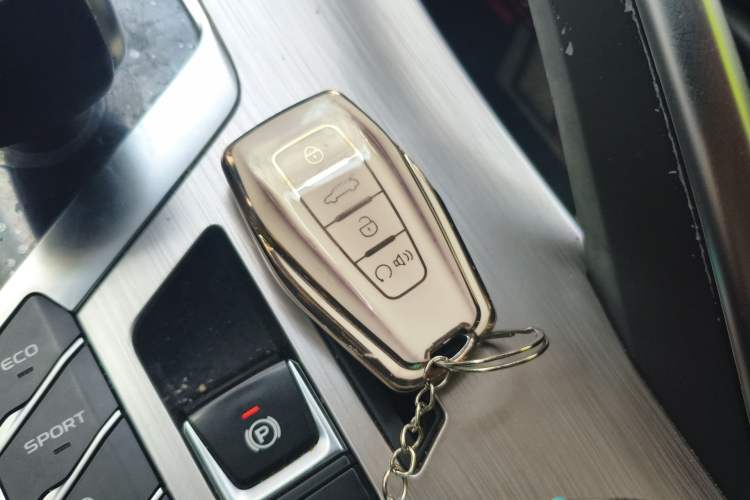 Used Geely Auto Coolray 2019 260T DCT Knight China VI Standard