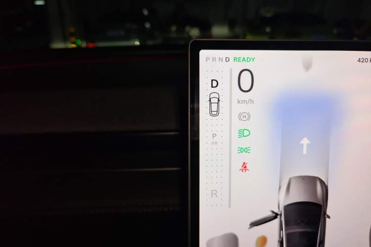 Used Tesla Model Y L 2025 Model Long-Range All-Wheel-Drive Version