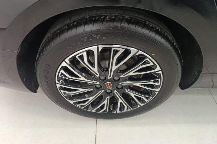 Used Hongqi H5 2024 2.0T Automatic Smart Connect Flagship Edition