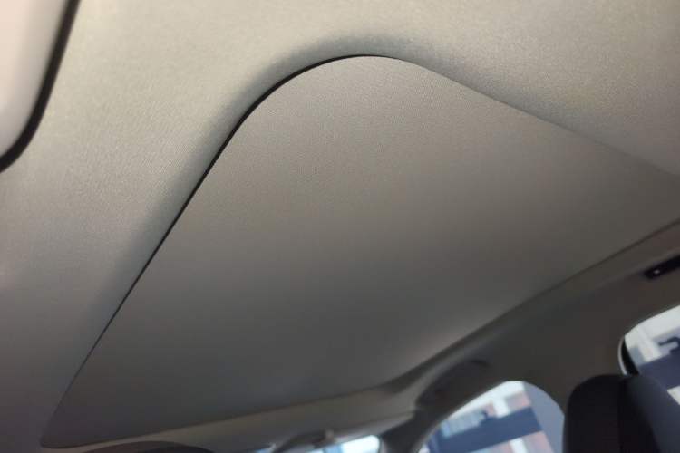 Used Lynk & Co 02 2021 1.5TD DCT Two-Wheel Drive Champion Edition Headliner