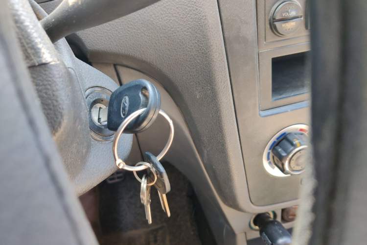 Used Chery Cowin 2 2012 1.5L Manual Comfort Edition Vehicle Key