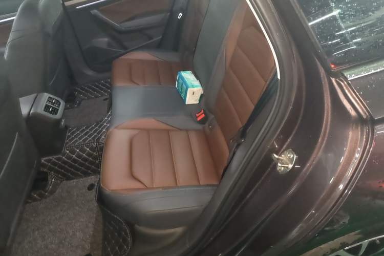 Used Volkswagen Lavida 2019 280TSI DSG Luxury Edition China VI Standard
