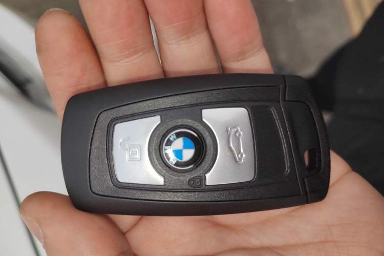 Used BMW 2 Series 2014 220i Leading Model
