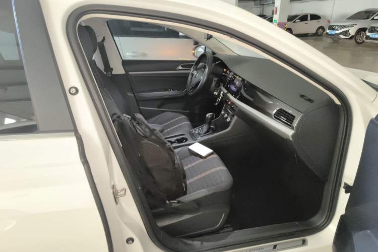 Used Volkswagen Lavida 2022 280TSI DSG Comfort Edition Right Front Seat