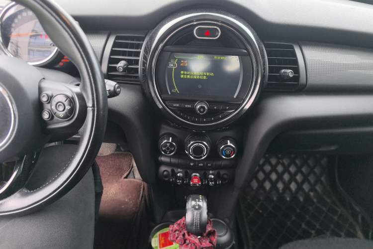 Used MINI 2016 1.5T COOPER
