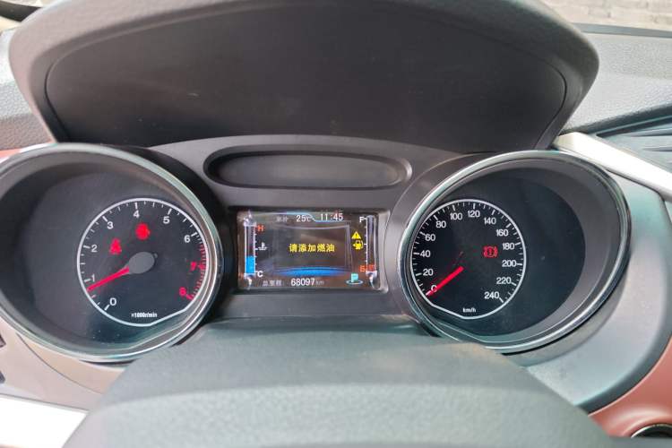 Used BYD G5 2014 1.5TID Automatic Prestige Model