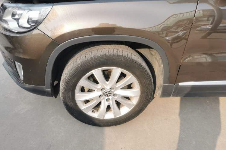 Used Volkswagen Tiguan L 2013 1.8TSI Automatic Two-Wheel Drive Luxury Model
