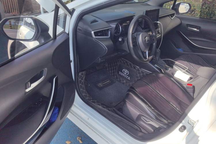 Used Toyota Levin 2022 Dual-Motor 1.8H E-CVT Leading Edition