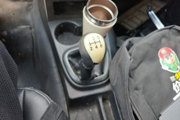 Used Dongfeng Fengon 330 2014 1.5L Manual Utility Version DK15