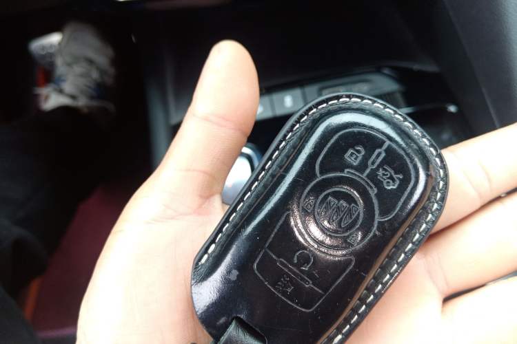 Used Buick Enclave 2022 652T 4x4 Prestige Flagship 6-Seater Vehicle Key