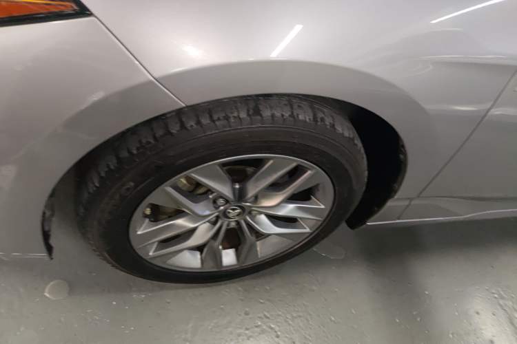 Used Toyota Avalon 2019 Dual-Engine 2.5L Luxury Edition China VI Standard