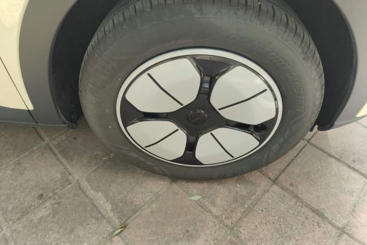 Used Geely Galaxy Geome 2025 310km Youth Edition
