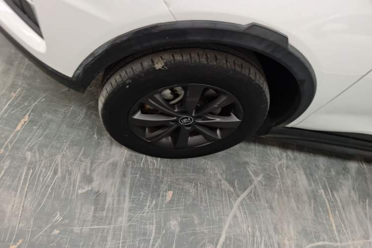 Used BYD Yuan New Energy 2019 EV360 Smart Connect Enjoyment Model