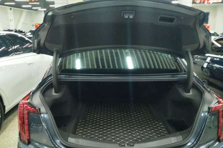 Used Cadillac CT5 2021 Revised 28T Luxury Version