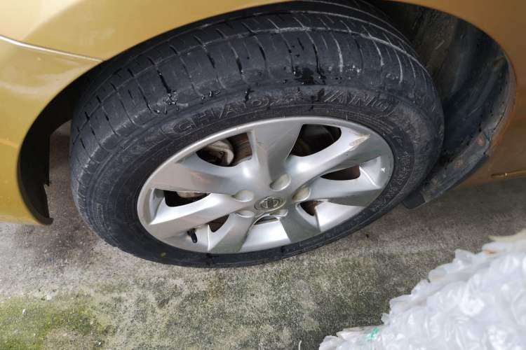 Used Nissan Tiida 2011 1.6L CVT Comfort Model
