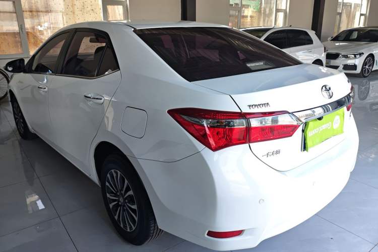 Used Toyota Corolla 2017 Revised Version 1.2T S-CVT GL Rear Left 45 Deg
