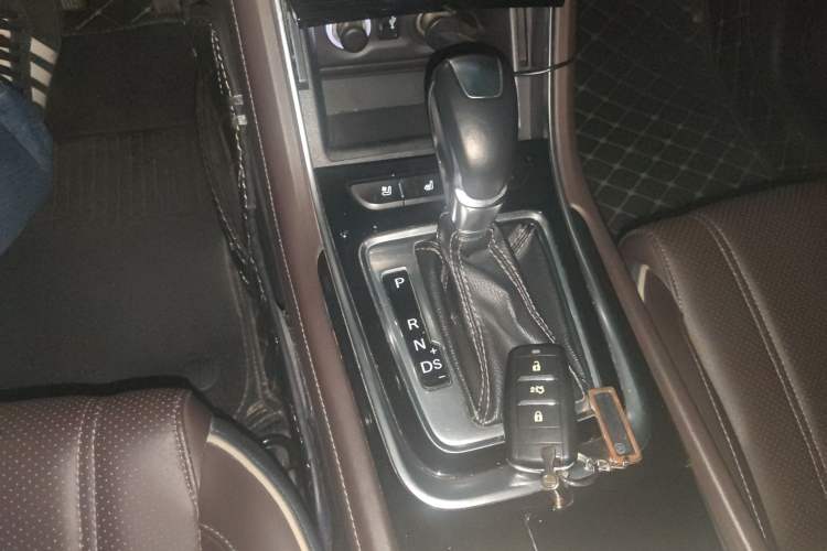 Used CHANGAN Raeton CC 2018 1.5T Automatic Zunya Model China V Standard