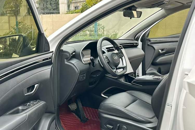 Used Hyundai Tucson 2023 Tucson L 1.5T Automatic Two-Wheel Drive DLX Luxury Edition
