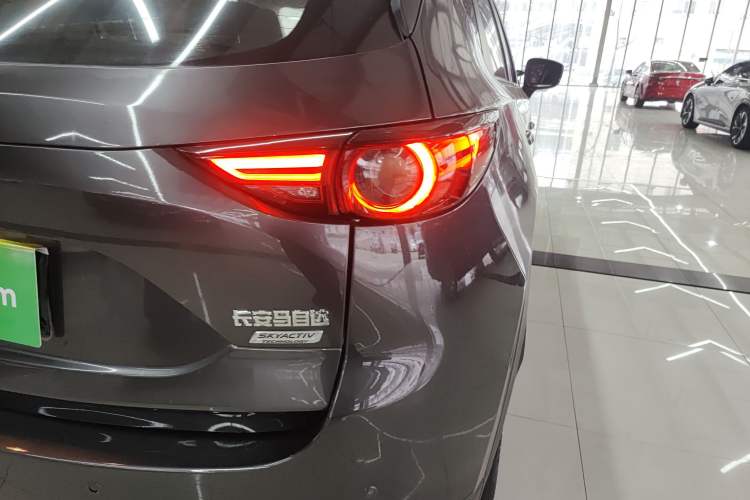 Used Mazda CX-5 2017 2.0L Automatic 2WD ZhiShang Trim China V Standard