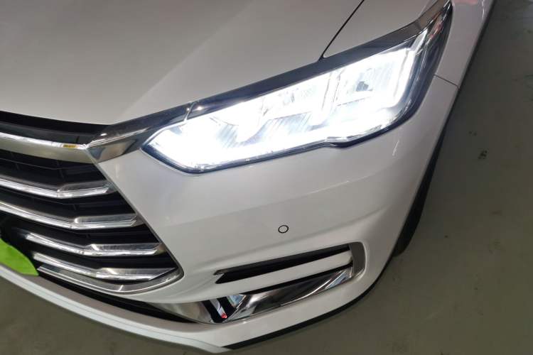 Used BYD Song Pro 2019 1.5T Automatic Luxury Model Left Front Headlight