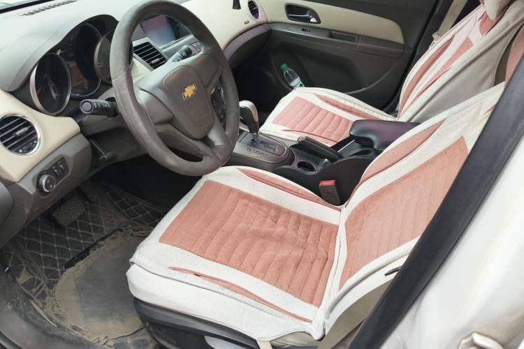 Used Chevrolet Cruze 2015 1.5L Classic SE AT
