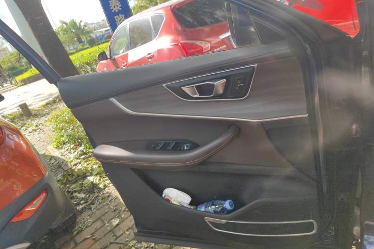 Used Chery Tiggo 8 2019 1.6 TGDI Automatic Prestige Model