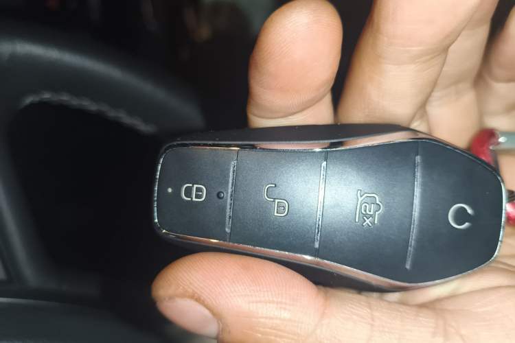 Used Infiniti QX50 2020 2.0T All-Wheel-Drive Elite Version
