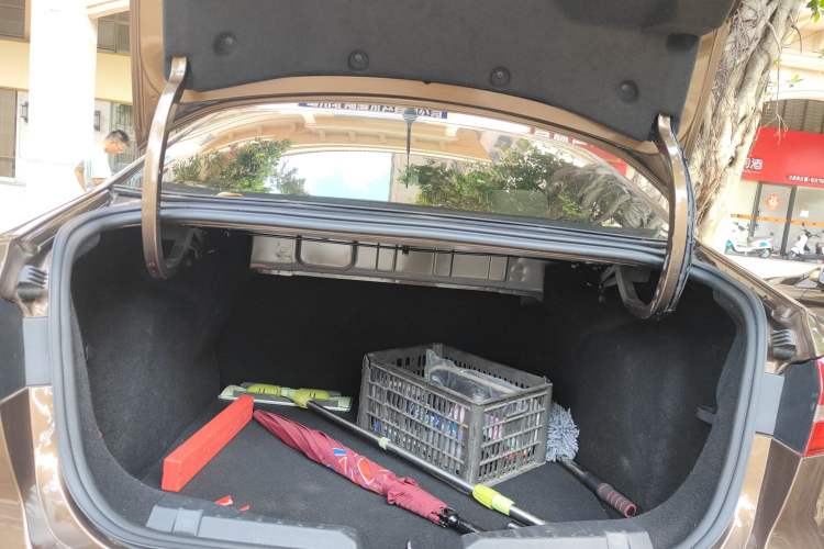 Used Ford Escort 2015 1.5L Automatic Comfort Edition
