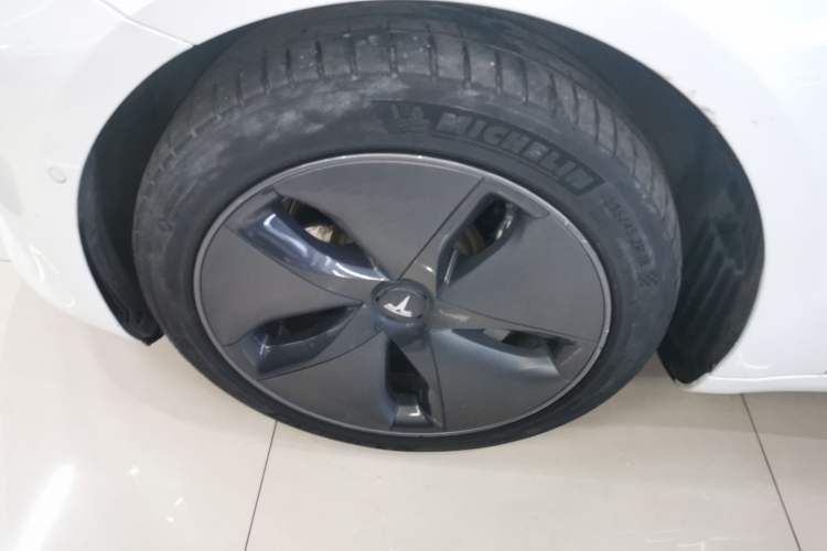 Used Tesla Model 3 (Import) 2019 Long-Range All-Wheel-Drive Version